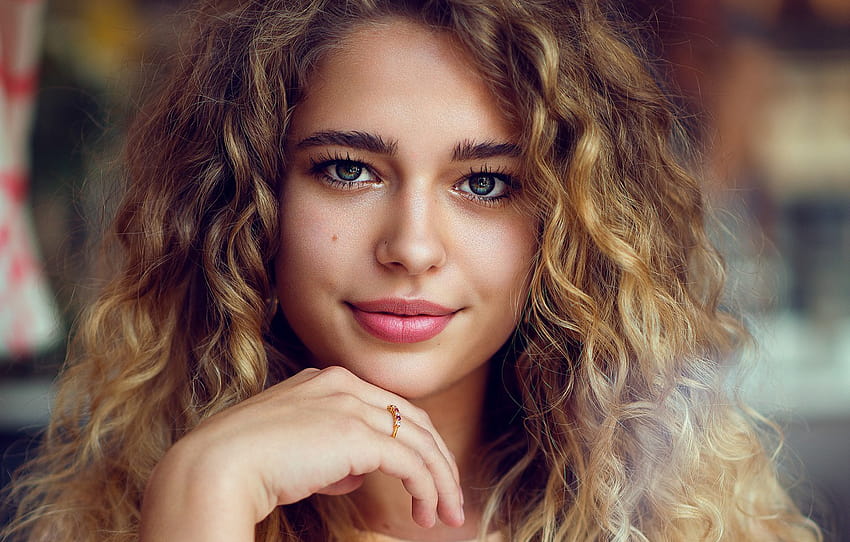 girl, eyes, smile, beautiful, model, pretty, beauty, lips, face, hair, pose, cute, makeup, curly hair girl , section девушки HD wallpaper