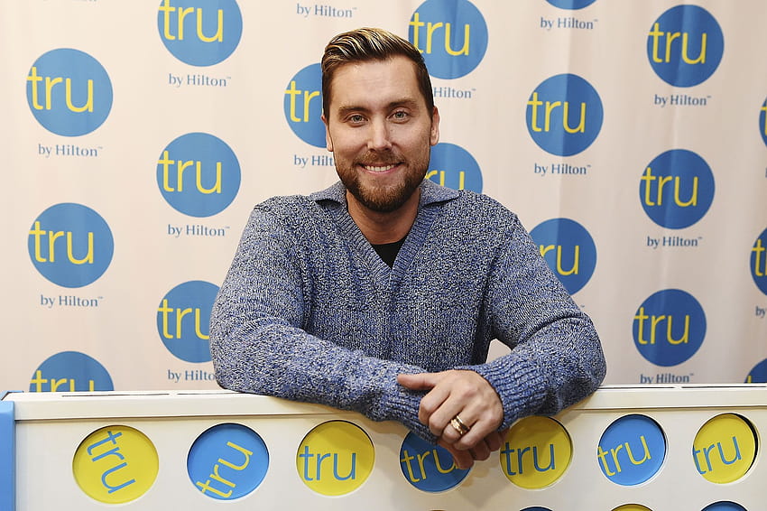 Lance Bass Recalls His 'Eclectic' Childhood Decor Choices: 'My HD wallpaper