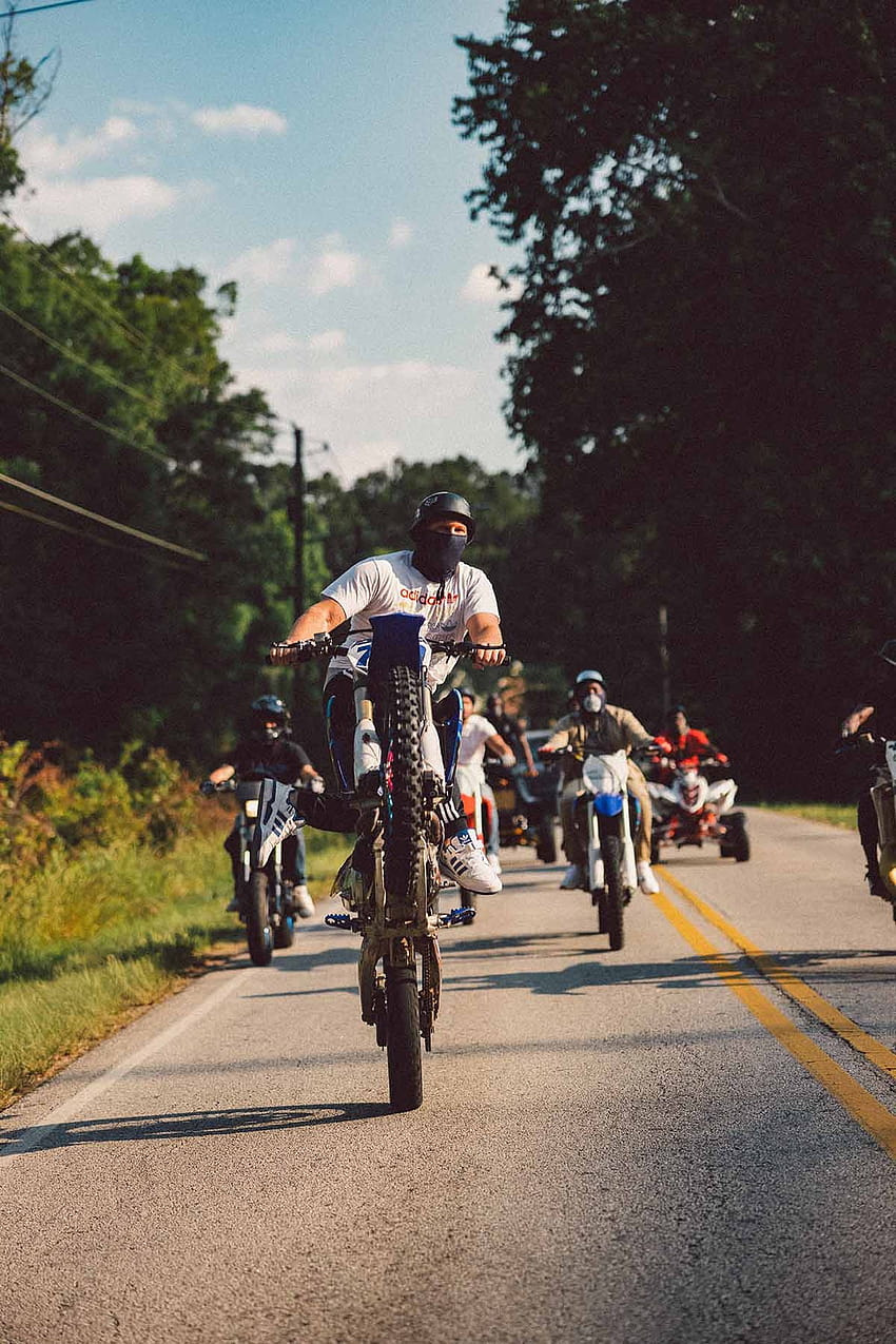 Una mirada interna a la vida en bicicleta de Atlanta con Grapher SIG, bikelife fondo de pantalla del teléfono