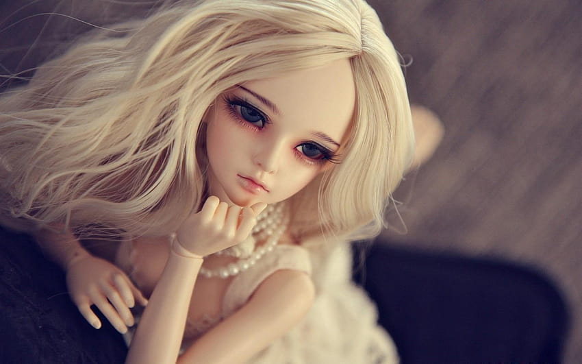 Very Cute Dolls For Facebook HD wallpaper