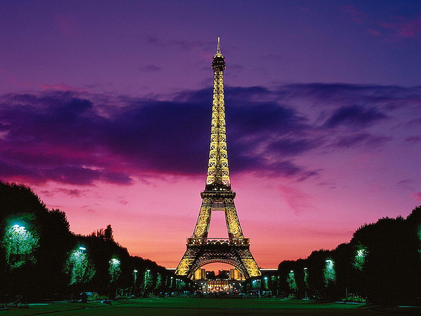 Eiffel Tower at Night Paris France, paris france eiffel tower HD wallpaper