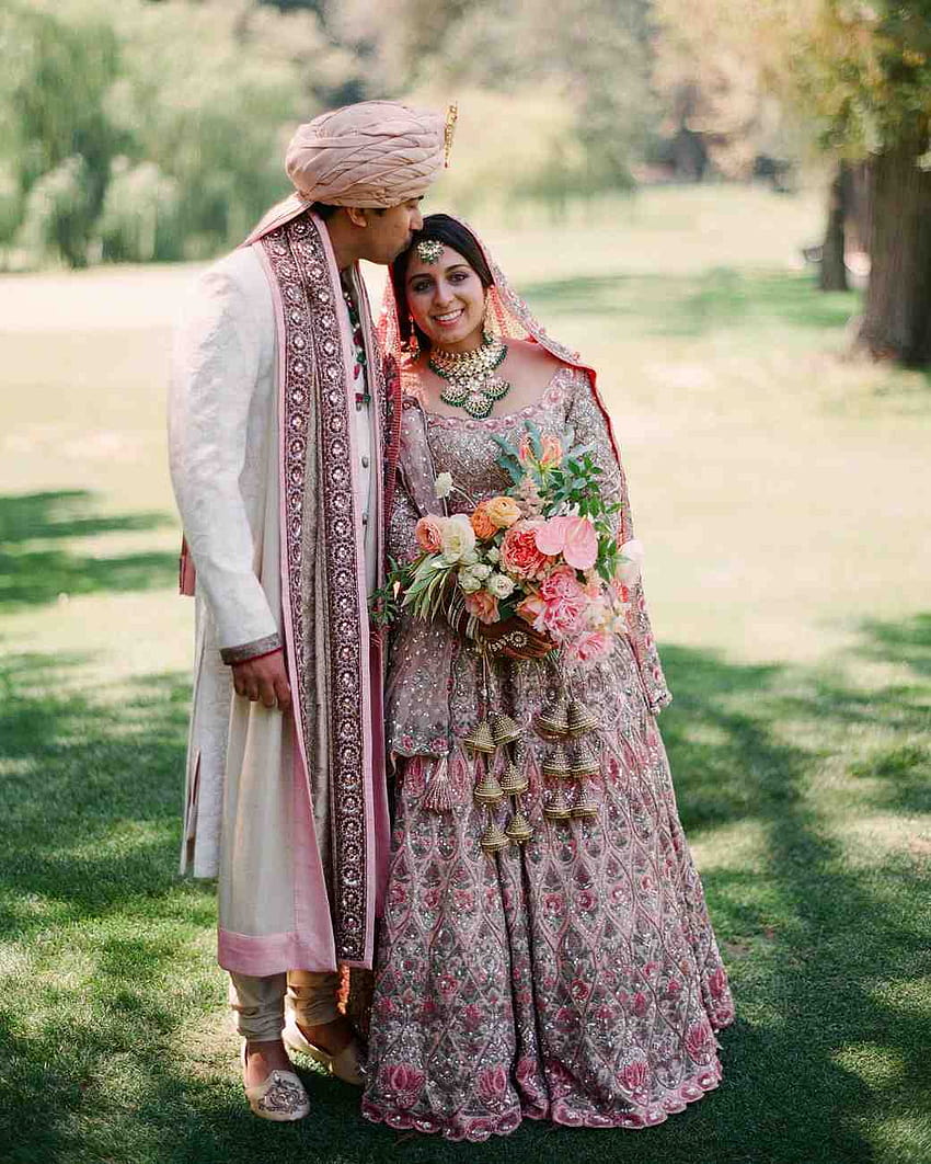 Indian Wedding Couple, indian couple bride HD phone wallpaper | Pxfuel