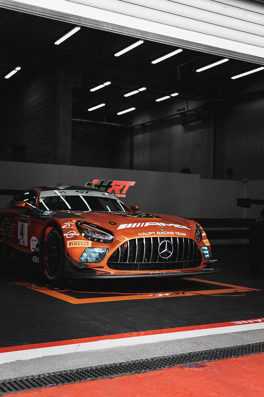 carro prateado estacionado em estrada de asfalto cinza durante o dia – Mercedes Papel de parede de celular HD
