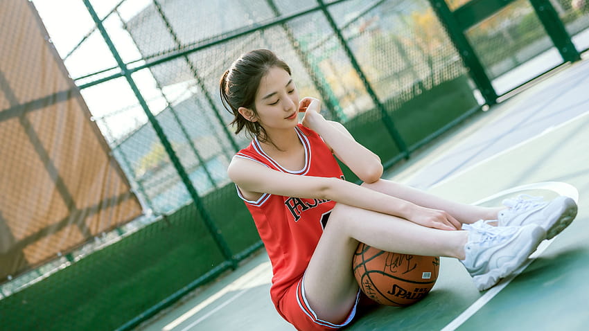 Lovely Chinese girl, sport, basketball 5120x2880 U, basketball girls HD  wallpaper | Pxfuel