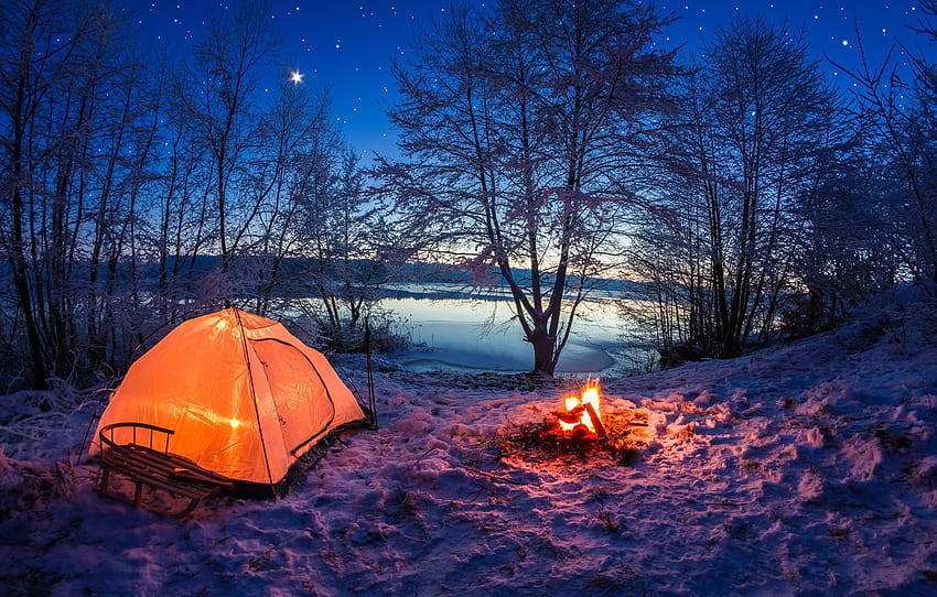 зима, небето, звезди, сняг, езеро, вечерта, огънят, палатка, шейна, светещ, развлекателна дейност, не, зимна дейност HD тапет