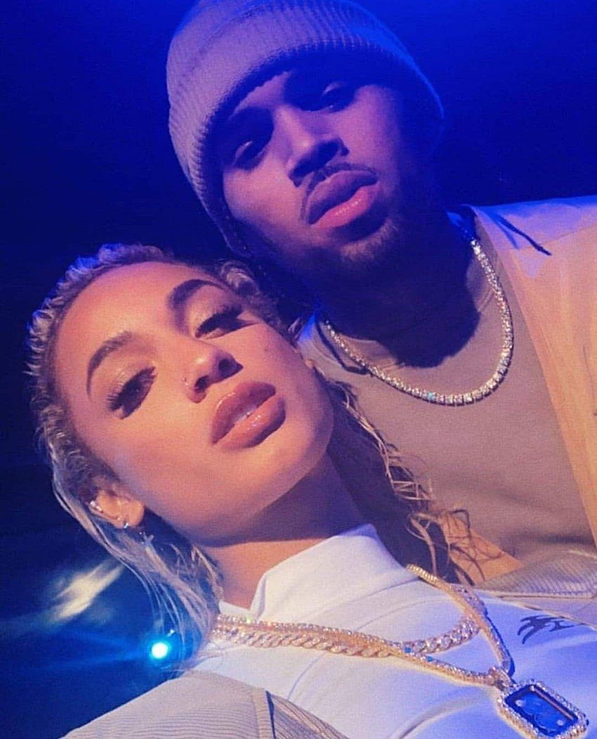 Luzy gomez on chris Brown in 2019, chris brown no guidance HD phone wallpaper