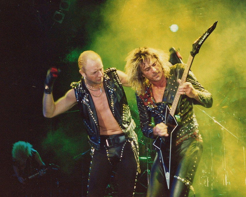 Judas Priest – Live at Hammersmith – Every record tells a story, rob halford HD wallpaper