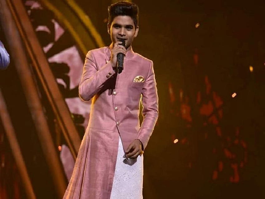 Gewinner von „Indian Idol 10“: Familie Salman Ali, ungesehen, tritt vor Indian Idol auf HD-Hintergrundbild