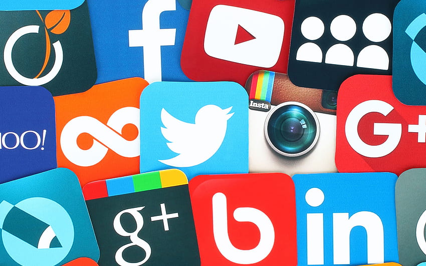 Soziale Netzwerke, Hintergründe mit Logos sozialer Netzwerke, soziale Medien, Twitter, Facebook, YouTube, Social-Media-Konzepte mit einer Auflösung von 2880 x 1800. Hochwertige Social-Media-Logos HD-Hintergrundbild