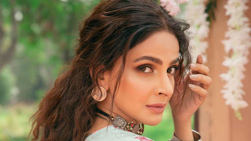 Never Met Azeem Khan in my life': 'Hindi Medium' actor Saba Qamar calls off  marriage, makes shocking revelations HD wallpaper | Pxfuel