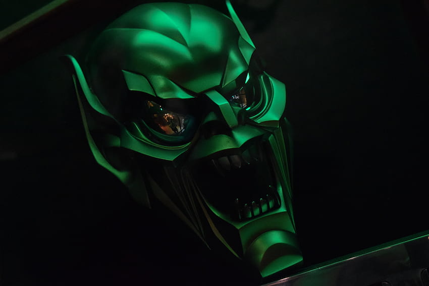 ITAP of the Green Goblin's mask at Sony, 노먼 오스본 HD 월페이퍼