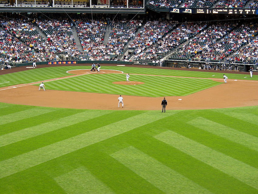 Busch Stadium –