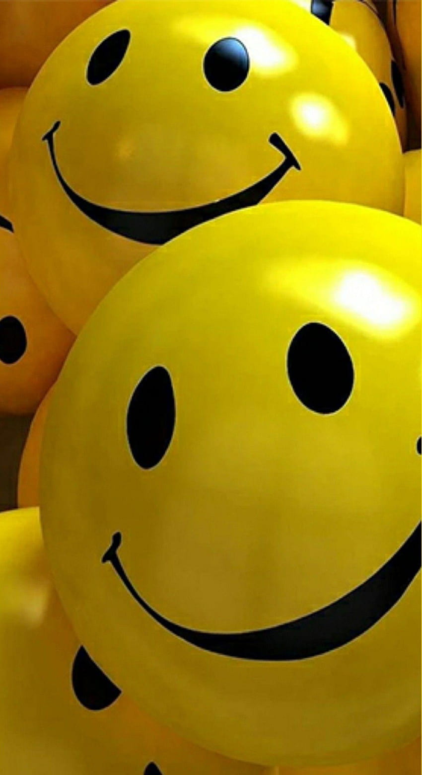 Alex on Smile in 2020, happy emoji HD phone wallpaper | Pxfuel