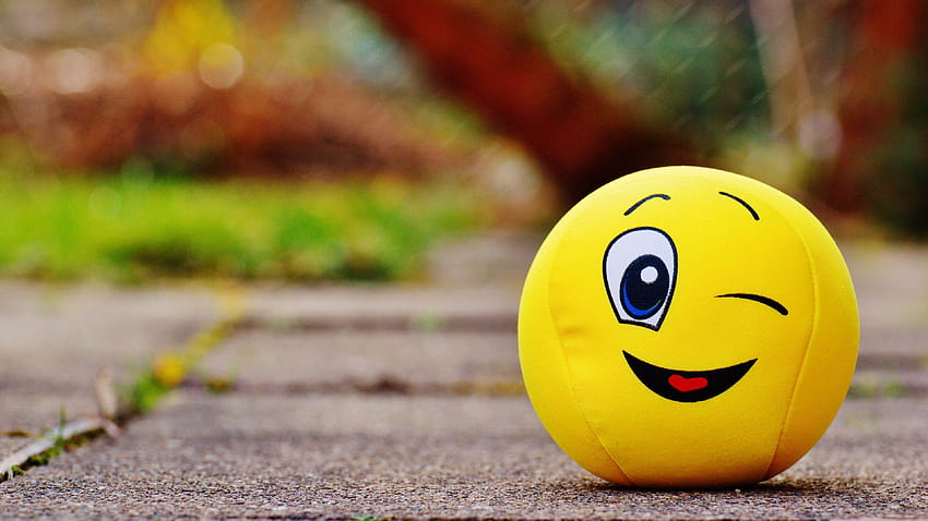 Smiley Face Ball, balle souriante Fond d'écran HD