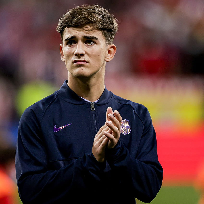 El adolescente del Barcelona Gavi entregó la camiseta número 9 de España, pablo gavi fondo de pantalla del teléfono