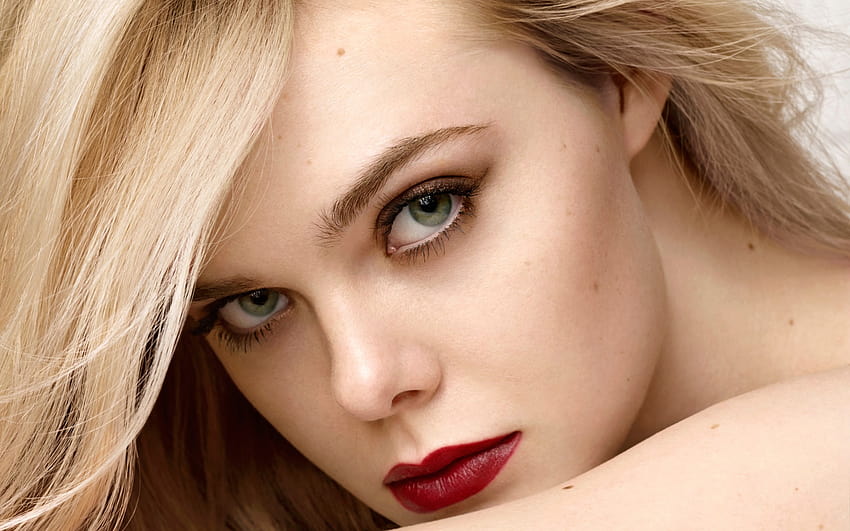 maquillaje de celebridades lápiz labial rojo retrato cara mujeres [2560x1600] para su, móvil y tableta, lápiz labial de mujer fondo de pantalla