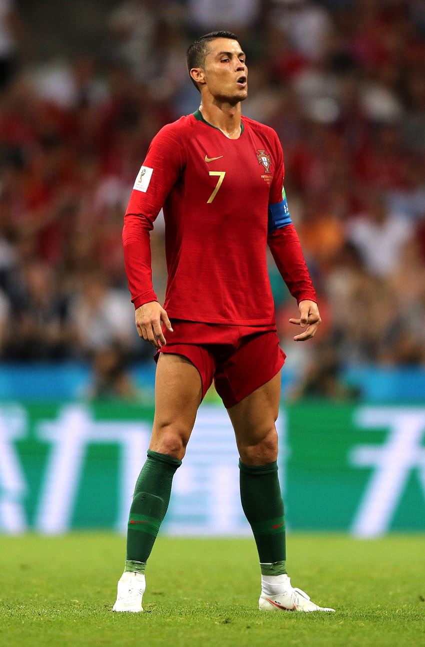Cristiano Ronaldo Piłka nożna 2018, CR7 Portugalia iPhone Tapeta na telefon HD