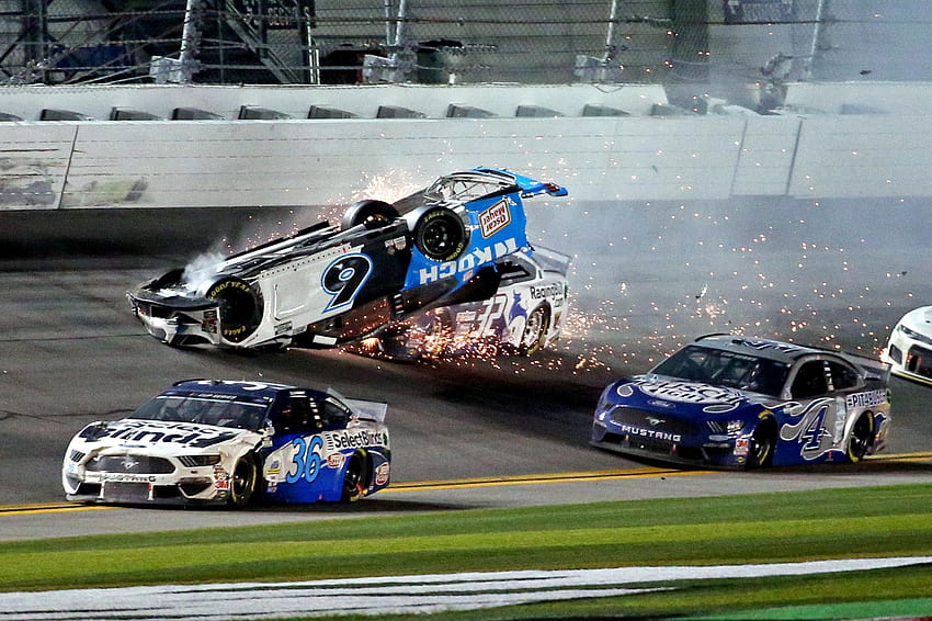 : Ryan Newman's harrowing Daytona 500 crash, nascar crash HD wallpaper