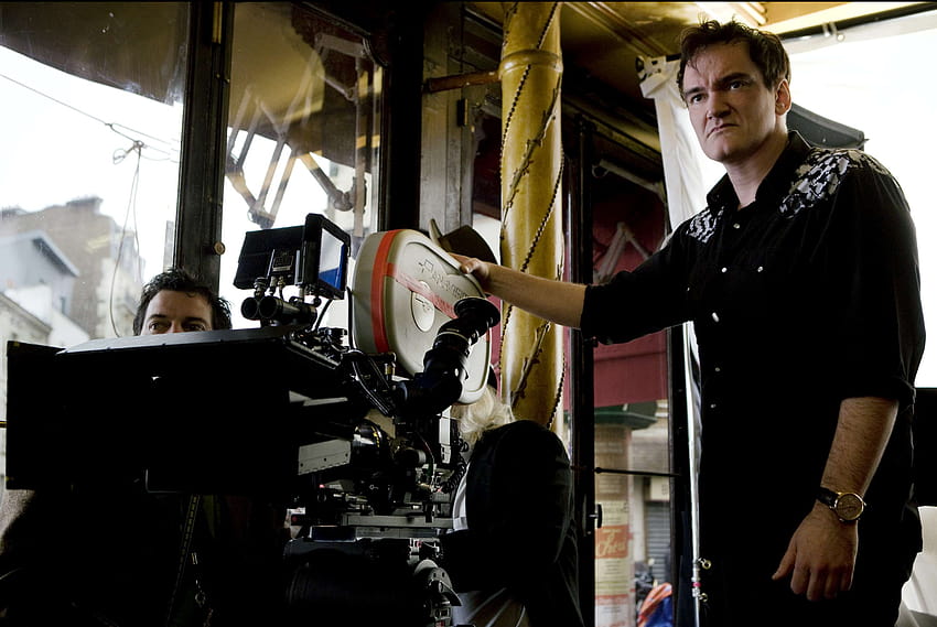 Quentin Tarantino ในกองถ่ายยนตร์เรื่อง Inglourious Basterds วอลล์เปเปอร์ HD