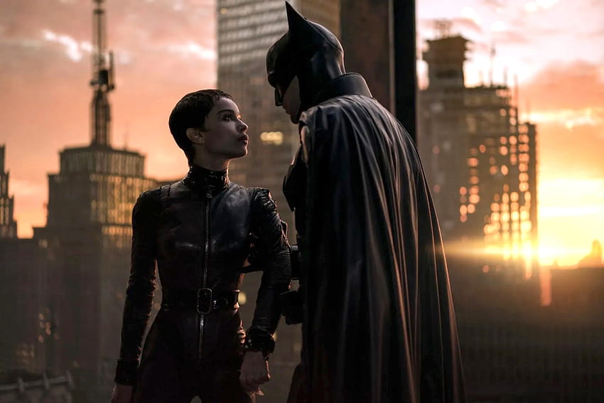 Critique de film: The Caped Crusader se cache dans l'ombre dans 'The Batman', batman commence la ligue des ombres Fond d'écran HD