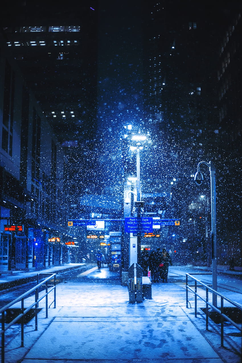 Снежен град, зимна градска нощ HD тапет за телефон