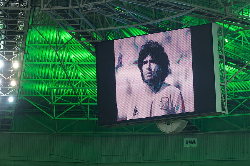 TFCLive reacts to the death of Argentine soccer legend Diego Maradona, diego maradona rip HD wallpaper