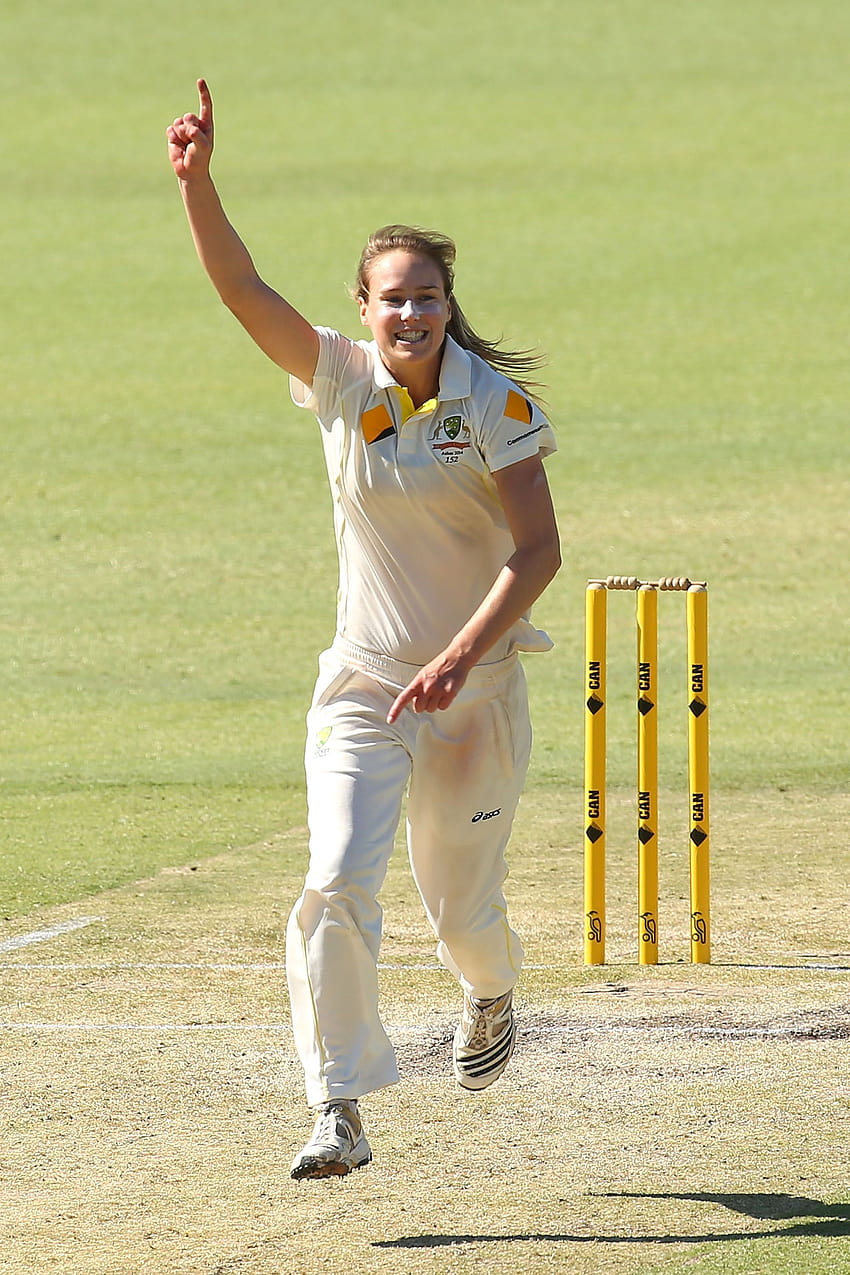 Coleen Burnham on Women's Cricket, australian women cricketers HD phone wallpaper
