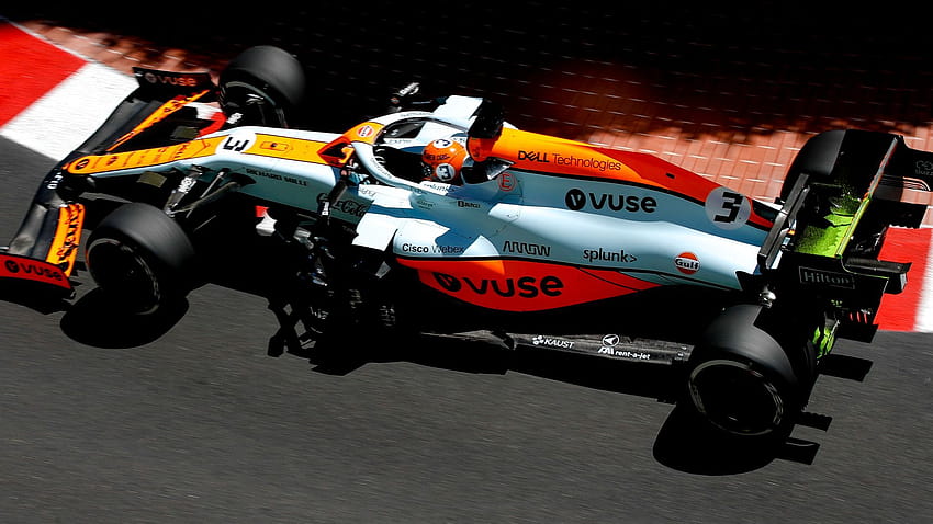 McLaren's stunning retro Gulf Oil livery appears for first time on track in Monaco GP practice, mclaren gulf HD wallpaper