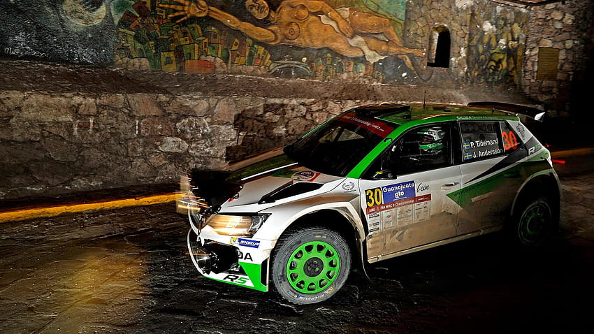 WRC Mexiko: Große Höhen und sengende Hitze in den Bergen HD-Hintergrundbild