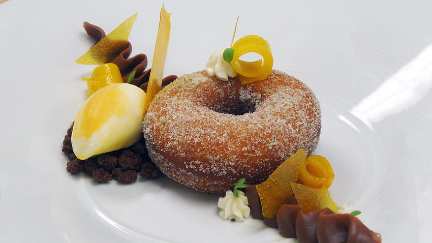 Sweet Spot: The Fine Art of Plated Desserts HD wallpaper
