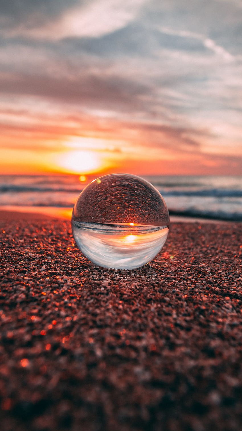 938x1668 bola, vidrio, reflejo, mar, puesta de sol, orilla iphone 8/7/6s/6 para s de paralaje, vidrio de mar fondo de pantalla del teléfono