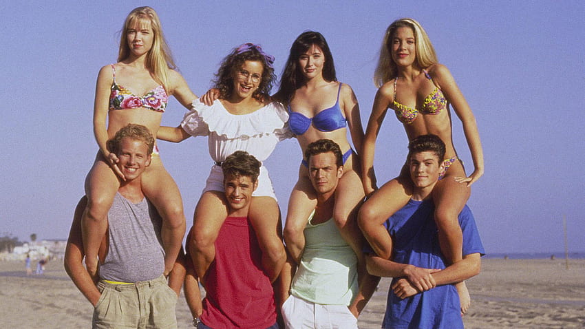 I still see myself in Beverly Hills 90210, even all these years HD wallpaper