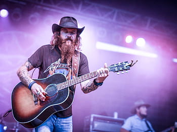 Review: Cody Jinks gives it his all before being taken to the hospital ...