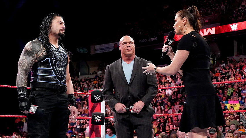 Stephanie McMahon spricht die Situation von Roman Reigns an: Raw, 21. Mai, wwe tlc 2018 HD-Hintergrundbild