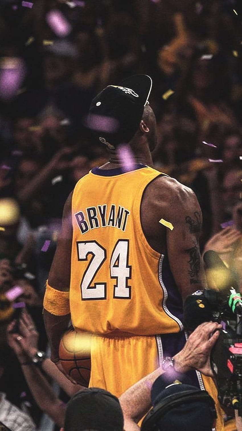 Kobe Bryant To Honor The Legendarchziner, kobe and gianna bryant HD phone wallpaper