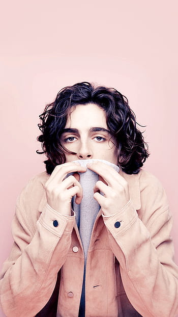 Timothee Chalamet smiling image - wallpaper-- [225 x 400] : r/ timotheechalamet