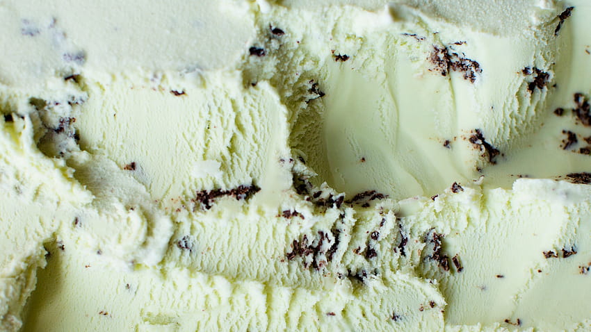 When You Find This Mint Chocolate Chip Ice Cream, Buy 25 Pints, mint ice cream HD wallpaper