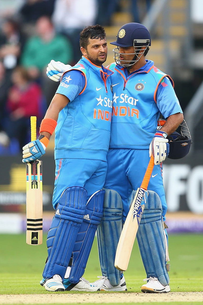 MS Dhoni and Suresh Raina added 144 for the fifth wicket, dhoni and raina HD phone wallpaper