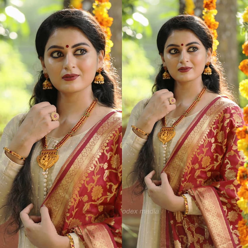 นักแสดงหญิง Kerala Sruthi Lakshmi ใหม่: นิ่งโปสเตอร์รูปลักษณ์แรกของนักแสดง Kerala Sruthi Lakshmi ยนตร์ใหม่ วอลล์เปเปอร์โทรศัพท์ HD