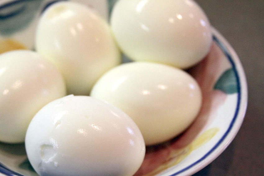 Boiled Eggs High Quality, hard boiled eggs HD wallpaper