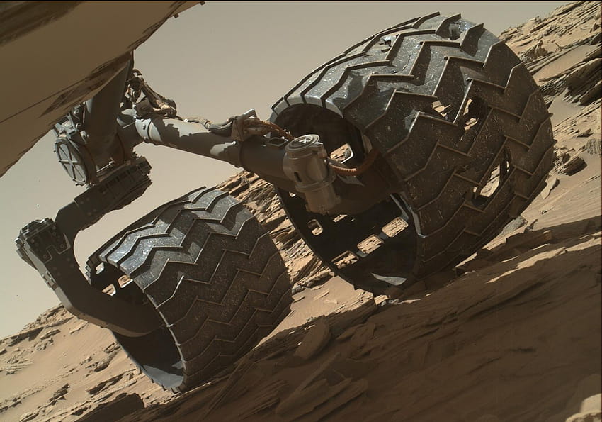 Amazing Mars Rover Curiosity's Latest HD wallpaper