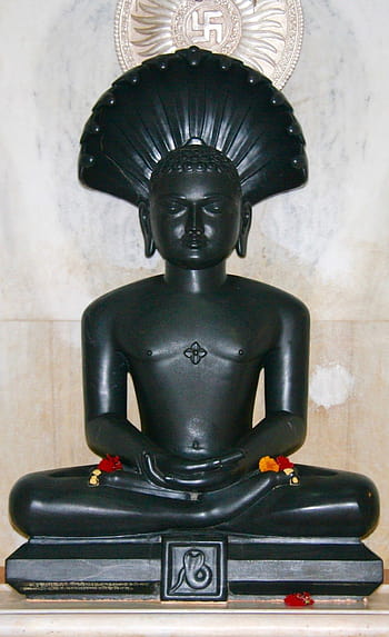Multicolor Hindu Marble Jain Mahaveer Statue