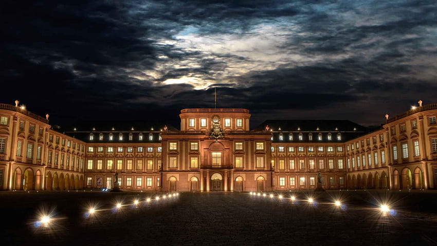 Mannheim University at Night » FullWpp HD wallpaper