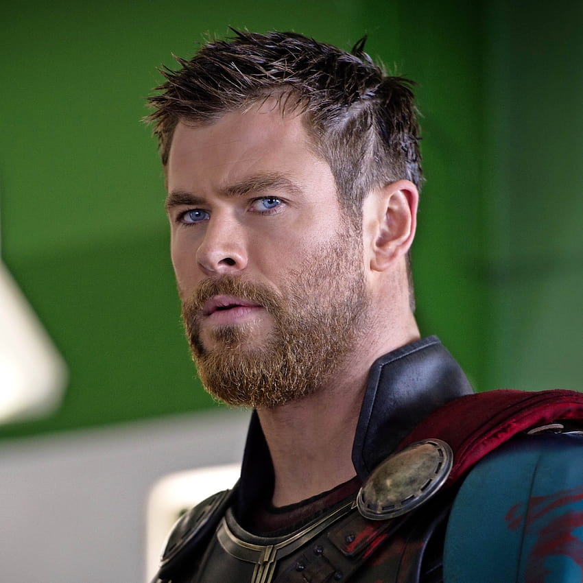 2932x2932 Chris Hemsworth nuevo look en Thor Ragnarok Ipad Pro Retina Display, s y fondo de pantalla del teléfono