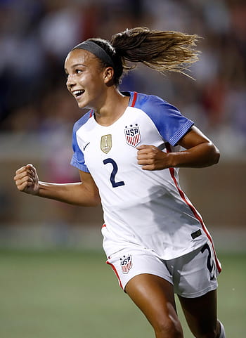 😍😍😍 - Mallory Pugh Fans