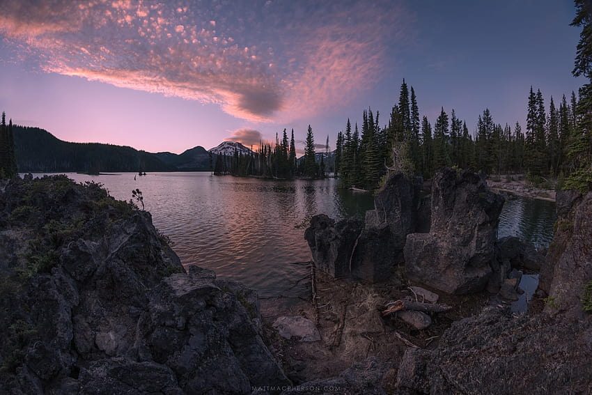 Sparks Lake의 저녁 동안 아름다운 구름 [OC][3000x2000 HD 월페이퍼
