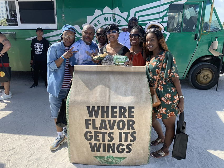 Wingstop in Miami for South Beach Wine and Food Festival HD wallpaper