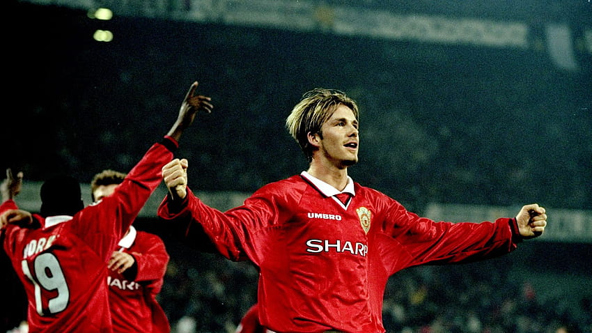 David Beckham spielt bei Manchester United Treble Reunion, David Beckham Manchester United HD-Hintergrundbild