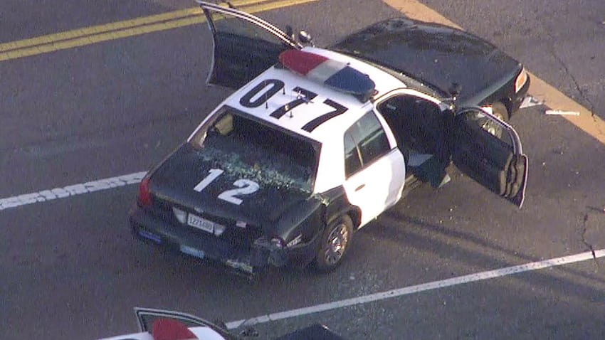 Perna de oficial do LAPD quebrada em tiroteio após 'corrida com armas'; 1 morto, 1 preso, swat lapd papel de parede HD