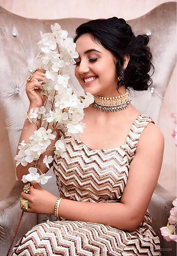 [10 Ashnoor Kaur Beautiful And Mobile Hd Phone Wallpaper Pxfuel